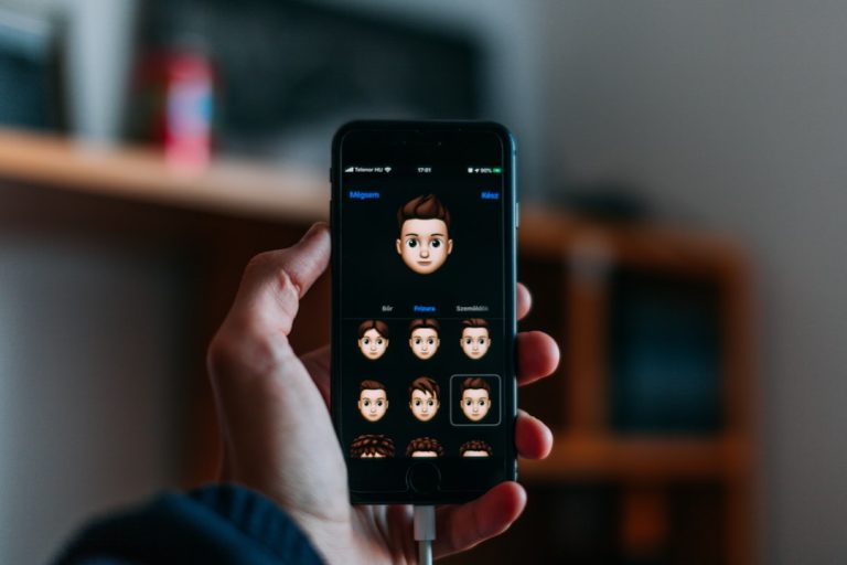 ai-act-divieti-deepfake-dicembre-2026